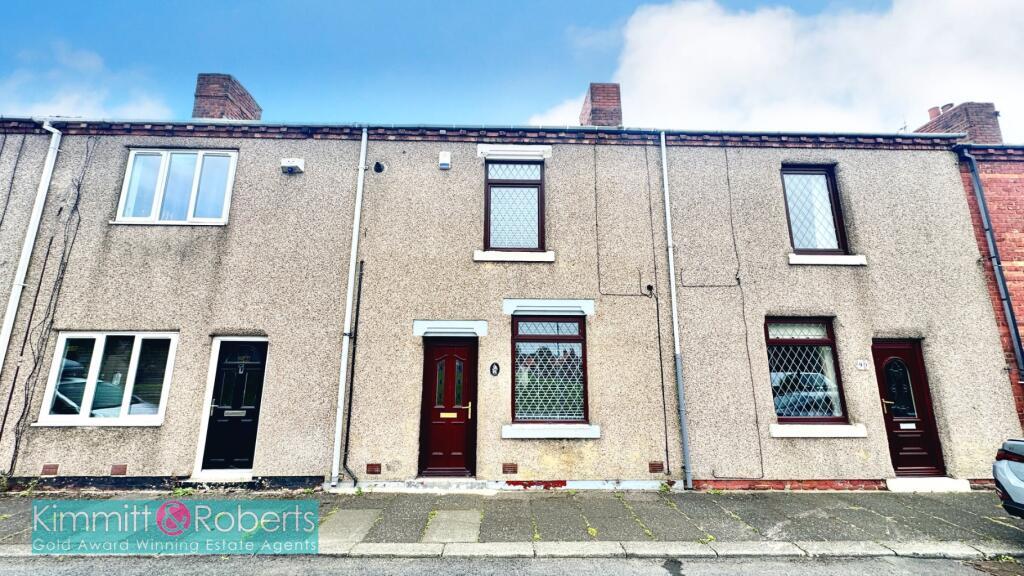 2 Bedroom House - Mid Terrace